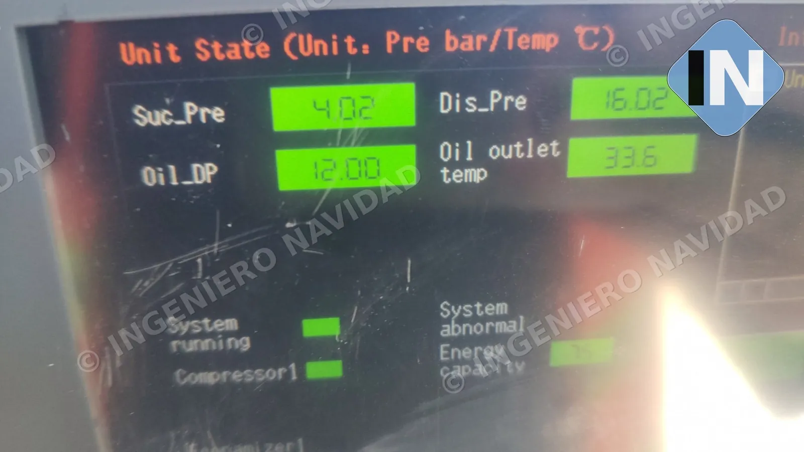 Pantalla de monitoreo del compresor en operación